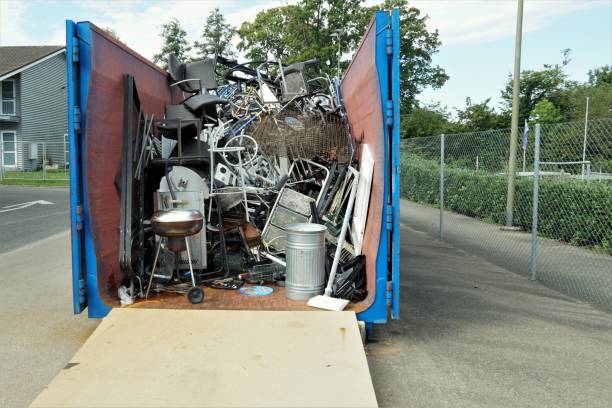 Professional Junk Removal in Manito, IL